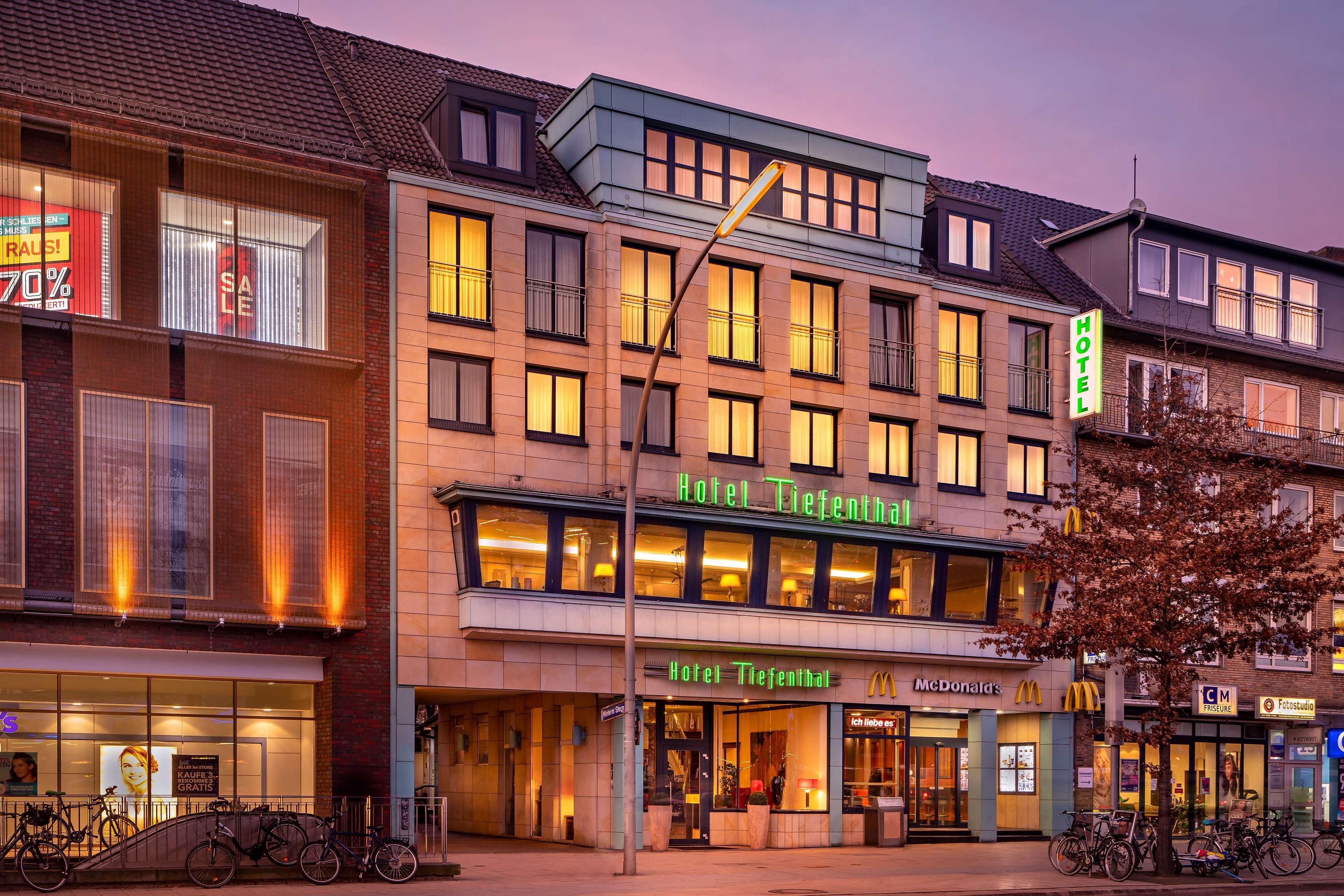 Select Hotel Tiefenthal Гамбург Экстерьер фото